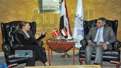 وزير النقل يلتقي سفيرة الدنمارك بالقاهرة لبحث فرص التعاون
