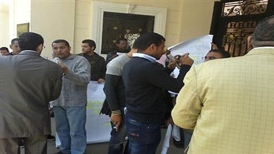 أمن السويس ينهي اعتصام العاملين بالمدرسة التجريبية