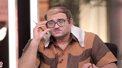 بالفيديو.. أبو حفيظة يسخر من مجلس النواب على طريقة 