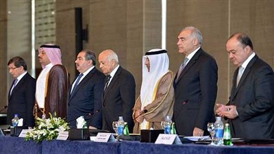 في اجتماعهم الأول بالرياض.. المعارضة السورية تشكل هيئة عليا للمفاوضات بين فصائلها مقرها السعودية.. وتؤكد: حل الأزمة لن يكون إلا سياسيًا.. و