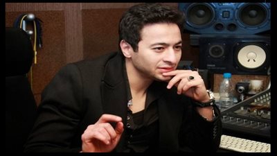 حمادة هلال يغني للإمارات 