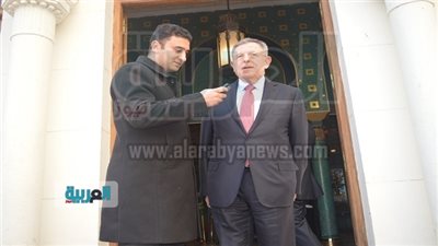 رئيس وزراء لبنان الأسبق لـ 