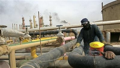 أوغندا تطالب كينيا بتلبية تعهداتها لتشييد خط أنابيب النفط الخام