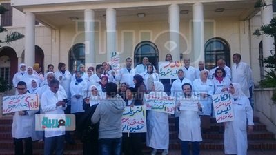 بدء احتجاحات الأطباء والتمريض اعتراضًا على حرمانهم من 