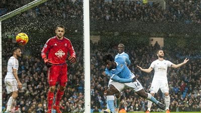 بالفيديو..السيتي يهزم سوانزي ويتصدر الدوري الإنجليزي 