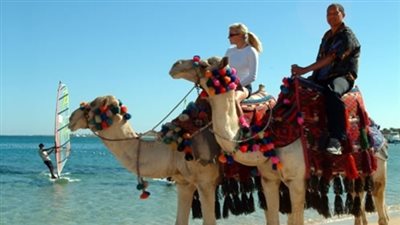 الإمارات تبعث رسالة سلام إلى العالم من سيناء وتدعم السياحة المصرية