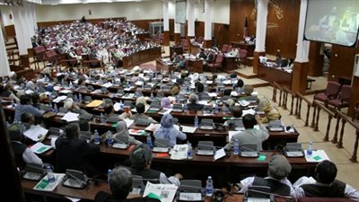البرلمان الأفغاني ينتقد تدخل باكستان في الشئون الداخلية للبلاد