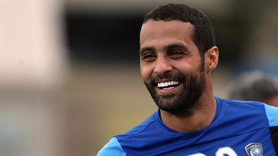 القحطاني يحتفل بالمباراة رقم مائة ضمن صفوف الهلال السعودي