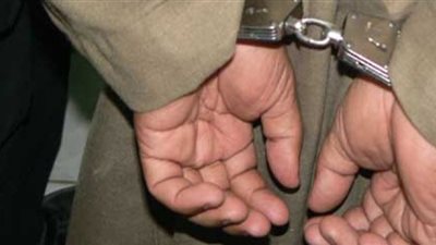 القبض على داعية يشتبه في دعمه لـ