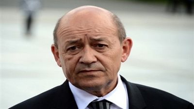 وزير الدفاع الفرنسي يبحث في موسكو جهود مكافحة داعش بسوريا