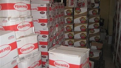 ضبط 580 كيلو جرام مواد غذائية فاسدة بروض الفرج وإمبابة