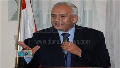 موجز الأخبار.. الحكومة تعقد أولى اجتماعات لجنة التواصل مع رجال الأعمال خلال أسبوعين.. 