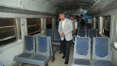 وزير النقل ينقل مدير المبيعات والصرافين في 