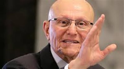 رئيس الحكومة اللبنانية يعلن إقرار خطة ترحيل النفايات للخارج