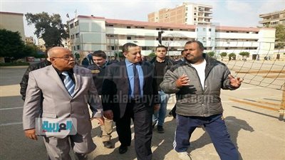 بالصور.. نائب 