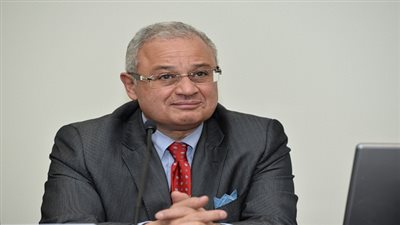 وزير السياحة: لن نستغنى عن العنصر البشري في تأمين المطارات