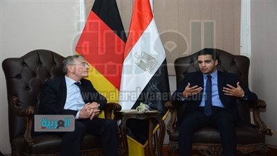 بالصور.. سفير ألمانيا لرئيس 