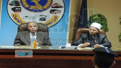 بالصور.. ندوة دينية لـ