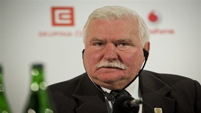 منظمة عمالية تطالب باستفتاء لإجبار الحزب الحاكم ببولندا على انتخابات مبكرة