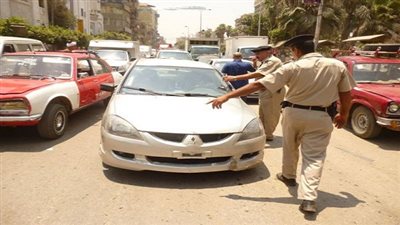 ضبط ٥٤ ألف قضية سير بدون ترخيص خلال 2015
