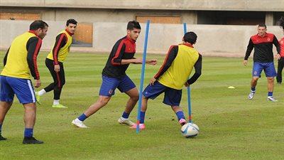 الأهلي يناشد القوات المسلحة الموافقة على اللعب بـ