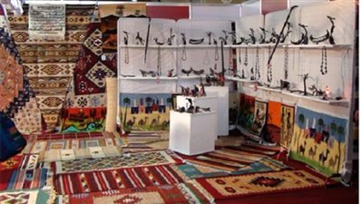 منتجات مدارس الوادي الجديد تشارك في أرض المعارض