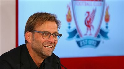 كلوب: ضغط المباريات يضر باللاعبين الإنجليز