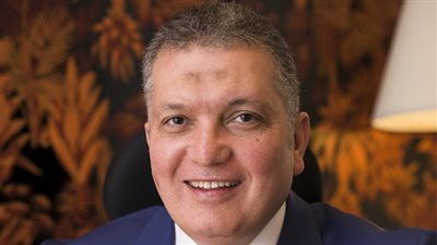 حسين شكري المدير الإقليمي لمجموعة فنادق 