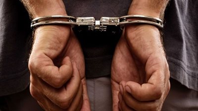 ضبط عاطل يبيع تذاكر القطارات بالسوق السوداء في الأقصر