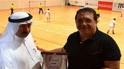 الاتحاد الإماراتي لكرة اليد يُكرم نائب رئيس الزمالك