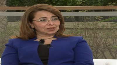 وزيرة التضامن تزور مصابي عقار فيصل المنهار