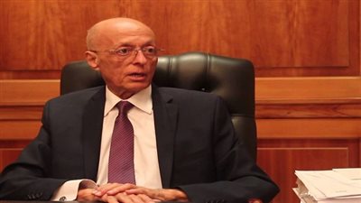 اليزل يرد على أنباء تعرضه لوعكة صحية: 