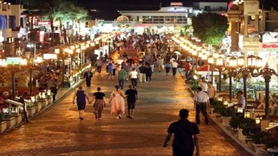 مركز تجاري عالمي واستاد رياضي أبرز مطالب العاملين بشرم الشيخ