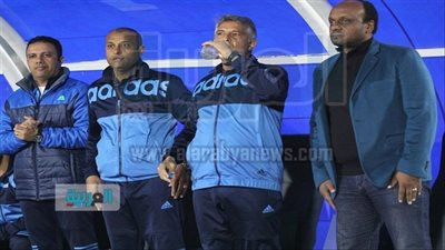 باكيتا يجتمع بلاعبي الزمالك