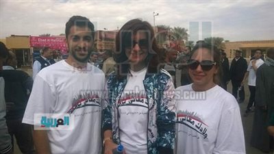 ابناء المصريين في الخارج يعبرون عن حبهم لمصر: 