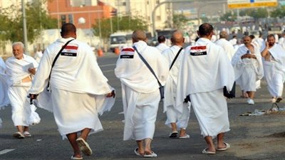 وزارة السياحة: عدد المعتمرين قارب 290 ألف حتى 2015 