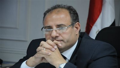 محافظ البحيرة: توافر السلع الغذائية المدعمة بالمجمعات الاستهلاكية