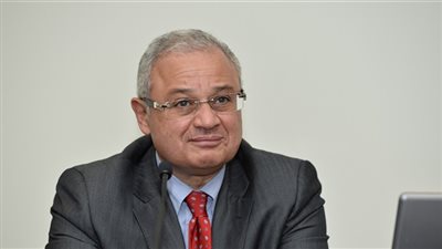 اليوم.. وزير السياحة يعلن عن عروض الجليد العالمي