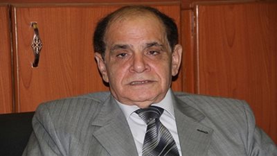 أستاذ قانون يقترح أداء النواب اليمين الدستورية بشكل جماعي