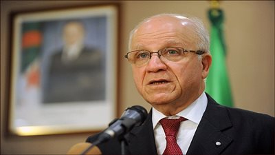 الجزائر تأسف لتدهور العلاقات السعودية - الإيرانية