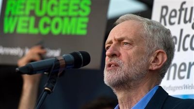  زعيم حزب العمال البريطاني يبدأ مشاوراته لإجراء تعديل وزاري في حكومة الظل