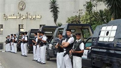 شرطة النقل تضبط 82 هاربًا من تنفيذ أحكام و12 قضية مخدرات في حملات مكبرة