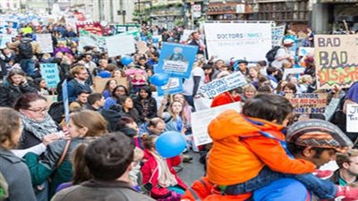 الأسبوع القادم إضراب الأطباء المبتدئين عن العمل في إنجلترا 