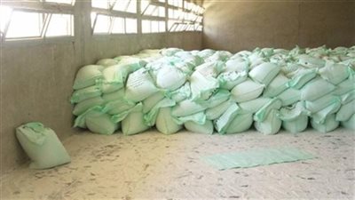 ضبط مخزن أسمدة زراعية مجهولة المصدر بالقليوبية