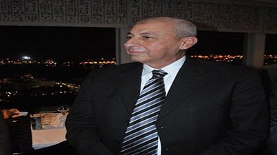 محافظ أسوان يتفقد أعمال مشروع تغطية مصرف السيل 