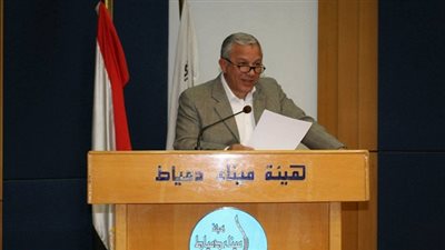 اللواء أيمن صالح: رصيف دمياط الجديد يحقق 3.5 مليون جنيه سنويًا 