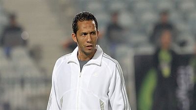 عبد الحليم علي يعلن استقالته من الجهاز الفني الجديد للزمالك