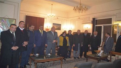محافظ المنيا يلتقي نواب البرلمان