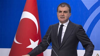 إبعاد مؤسس الحزب الحاكم بتركيا بعد تصريحات عن تهريب النفط السوري