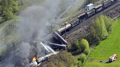 انفجار بقطار لنقل البضائع في مدينة 